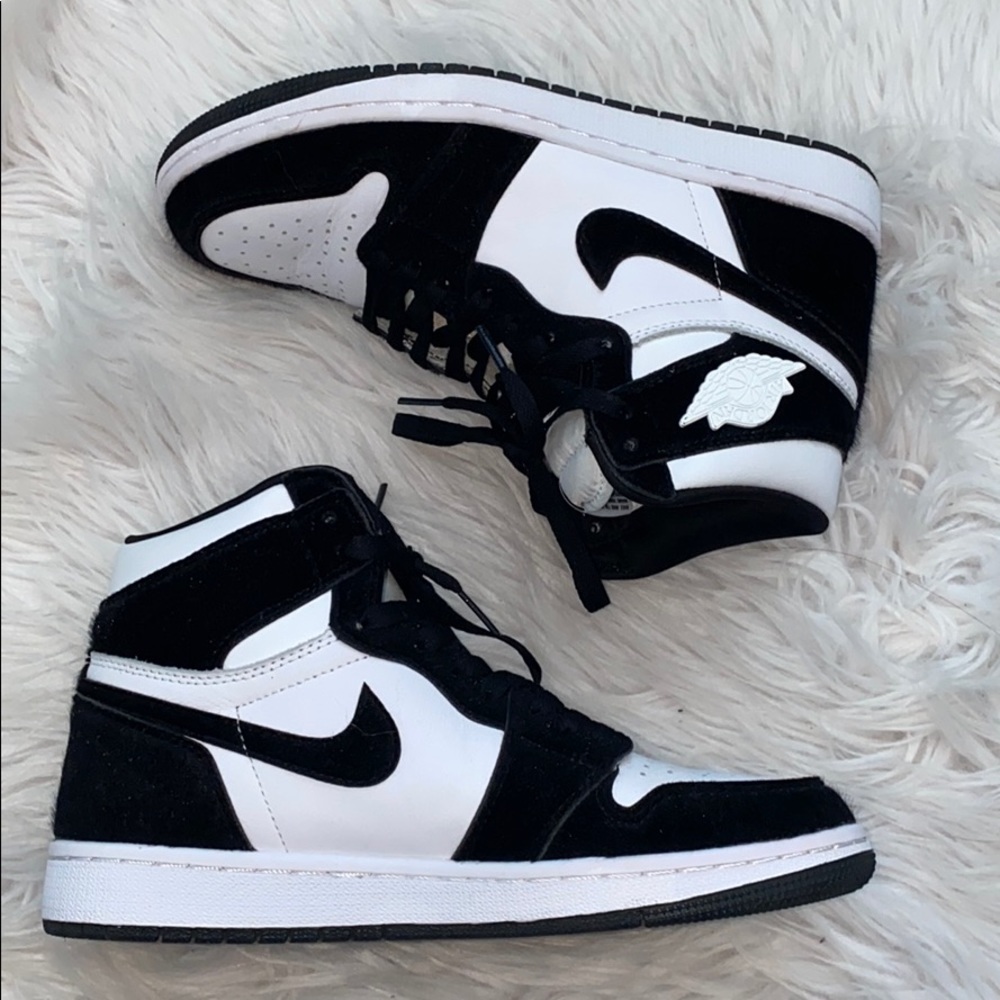 Jordan Women’s Black White High-Top Athletic Shoes